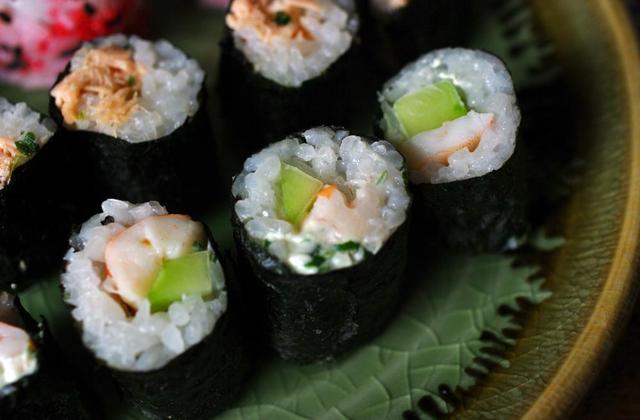 Maki "3C" : Concombre, Crevette et Cream-cheese - Photo par wandering-girl