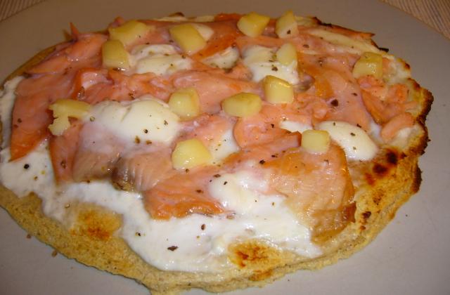 Pizza au saumon légère - Photo par esra18