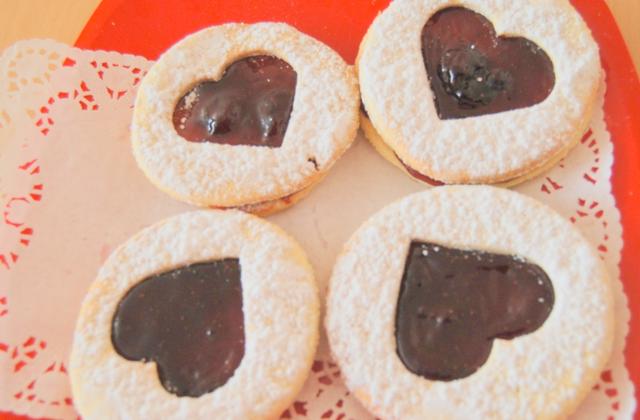 Sablé de la saint valentin : coco/ framboise - lamamap