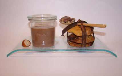 Petit pot de crème au Nutella et cookies aux éclats de crunch et noisettes - Sandrine Baumann