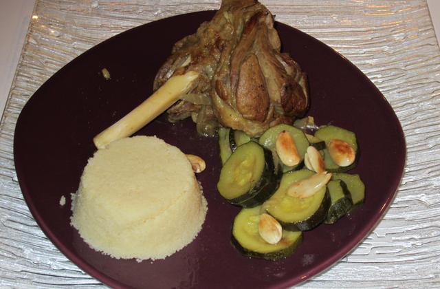 Souris d'agneau aux courgettes et aux amandes - Photo par Invité