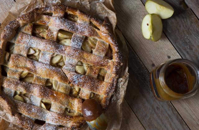 Apple pie caramel et beurre salé - Mary Fer Mounier