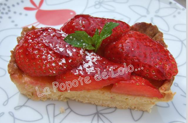 Tarte aux fraises façon amandine légère... - Photo par lapopotedelolo