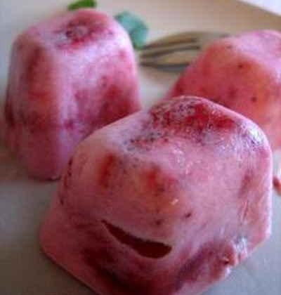 Cubes glacés à la fraise parfumés à la menthe....fraise ! - 750g