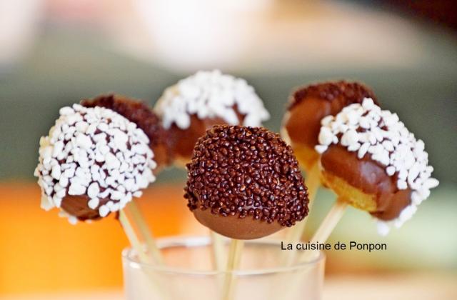 Cake pops faciles au chocolat - Photo par Ponpon