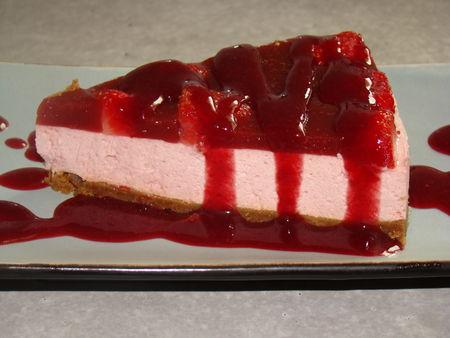Entremet à la fraise et spéculoos - Photo par Les Gâteaux Magiques d'Alilo