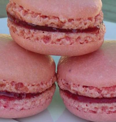 Macaron à la groseille - Photo par scomme