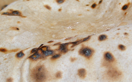 Pain indien le chapati - Photo par pankaj