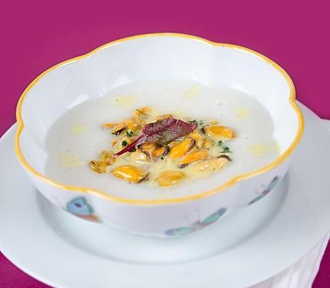 Velouté de riz arborio, moules au citron confit et curry - Photo par Mamina