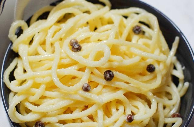 Pâtes cacio e pepe - Photo par PourDeBon