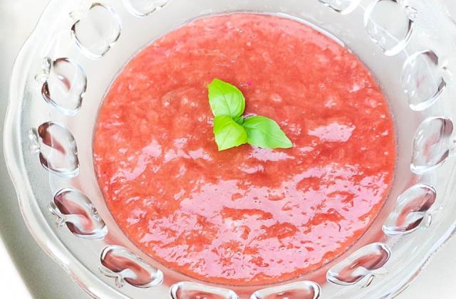 Soupe de rhubarbe et fraise sans sucre ajouté - Photo par La  Table des Intolérants