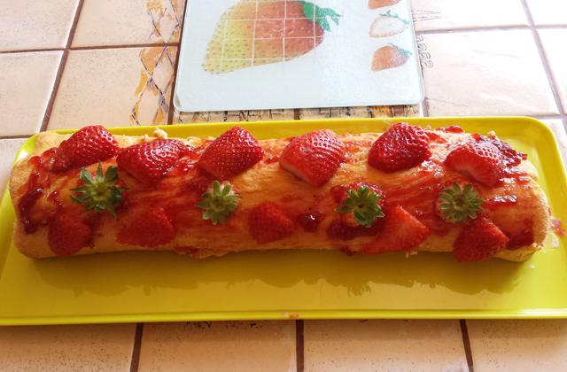 Gâteau roulé aux fraises et au mascarpone - Photo par Communauté 750g