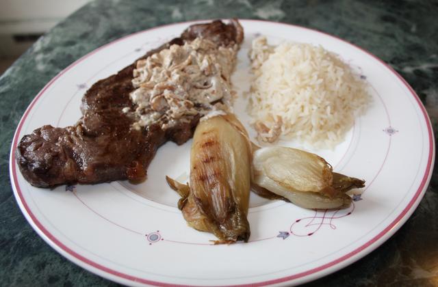 Faux filet et sa sauce au poivre - Photo par Chef Damien