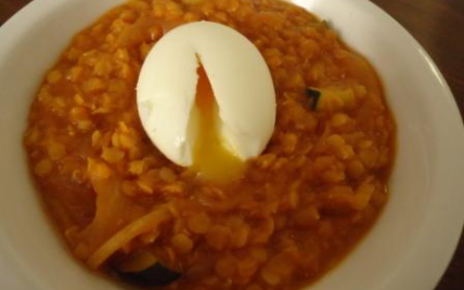 Dhal aux oeufs et courgettes - Photo par titegrenouye