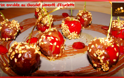Cerises enrobées au chocolat pimenté d'Espelette - LaCuisineAFéfé