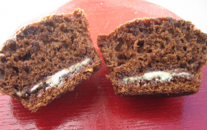 Muffins au chocolat noir et aux kinder - lacuiskV