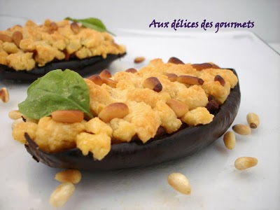 Crumble d'aubergines farcies à la tomate et au fromage - Photo par fimere2