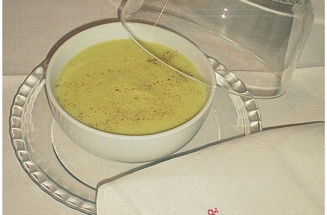 Soupe d'endives au roquefort - Photo par La petite cuisine de Sabine