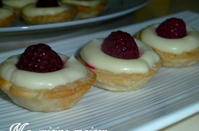 Mini tartelettes chocolat blanc et framboises - Photo par Ma Cuisine Maison