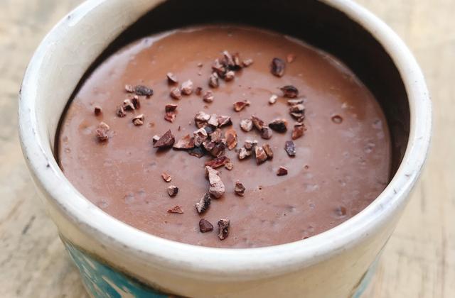 Crèmes au chocolat et tapioca sans oeufs - Photo par Pascale Weeks