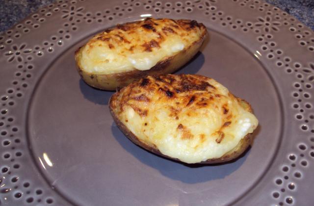 Pommes de terre au four et Cottage Cheese - Photo par bisseu
