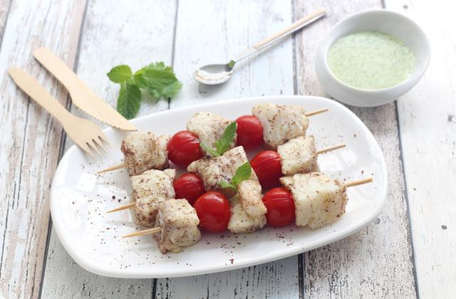 Brochettes de poisson, chutney à la coriandre - Photo par Silvia Santucci