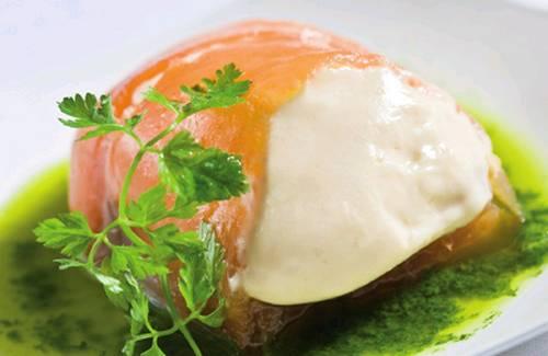 Raviolis de saumon fumé à la mousse de Philadelphia et au pesto - Philadelphia