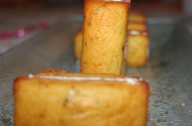 Bouchées pesto-parmesan, garniture au chèvre et miel - Photo par Kat du blog Do You Cake?