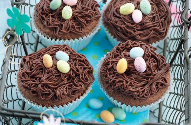 Petits nids au chocolat - Photo par Elle & Vire