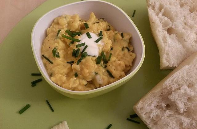 Oeufs brouillés à la ciboulette - Photo par ciboulette57