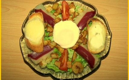 Salade au magret de canard et chèvre chaud - Photo par biscottine