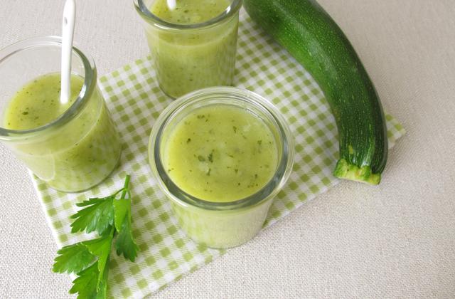 Velouté de courgettes au basilic maison - Photo par 750g