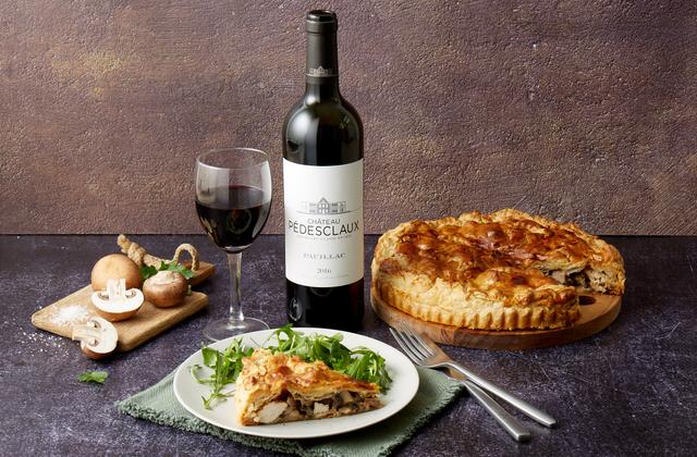Tourte forestière aux champignons et au poulet - Photo par Lilian Ladouys