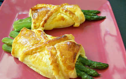 Feuilletés de petits fagots d'asperges - Photo par Gourmandenise