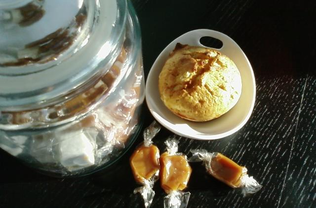Muffins poire, caramel, noix de pécan - Photo par amandiHY