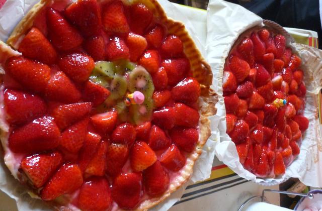 Tarte sablée aux fraises et aux kiwis - Photo par passioncuisine58