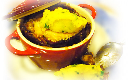 Mignon de porc en mini-cocotte, confis d'oignons et purée de courge Patidou au persil frais - Photo par aleche