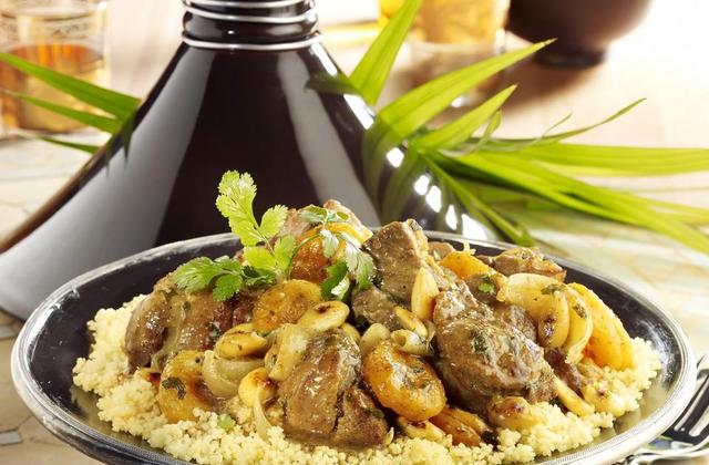 Tajine d'agneau aux abricots rapide - Photo par St Mamet