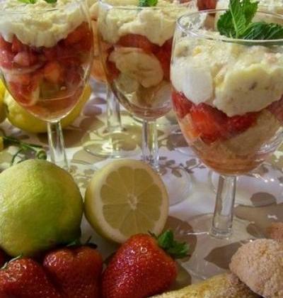 Verrine malacucina aux fraises corses, brocciu, confiture de clémentines et noisette corses - Photo par coco006