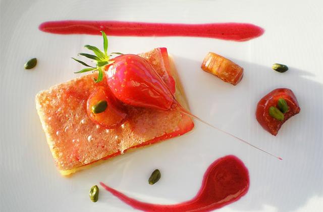 Craquant de fraises et bonbons rhubarbe - Photo par lenfanu