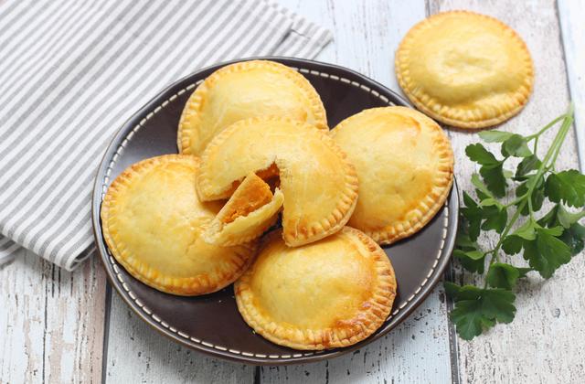 Petits chaussons de patates douces aux épices - Photo par Silvia Santucci