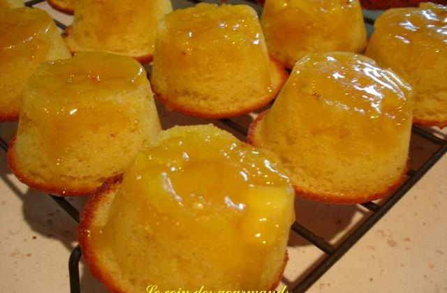 Cupcakes renversés à l'ananas - Photo par niniwong2004