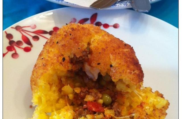 Arancini, boulettes de riz farcies siciliennes - Photo par juleacuisine