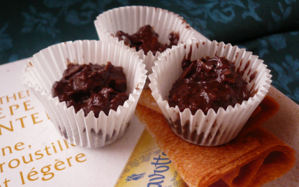 Petits feuilletés chocolat praliné - Photo par jpdojp