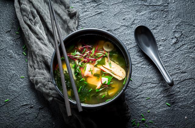 Soir de flemme : 5 trucs à rajouter dans sa soupe miso toute faite - 750g
