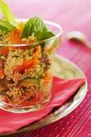 Salade de quinoa Bio Village aux petits légumes - Photo par 750g