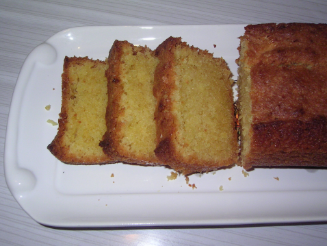 Quatre-Quarts aux pommes et à la cannelle - Photo par 750g