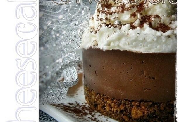 Cheesecakes individuels au chocolat noir sans cuisson - Photo par ciboulS