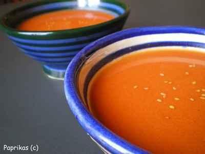 Soupe aux tomates cerise rôties - Photo par Nadia Paprikas