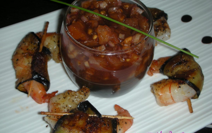 Gambas en robe d'aubergine et tartare de tomates pimentées - sdussa
